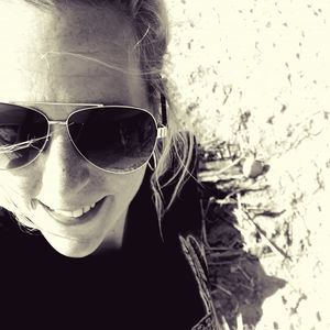 Meet your Posher, Carrie